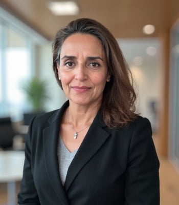 Portrait of Farida Saafi, Realtor -VA .