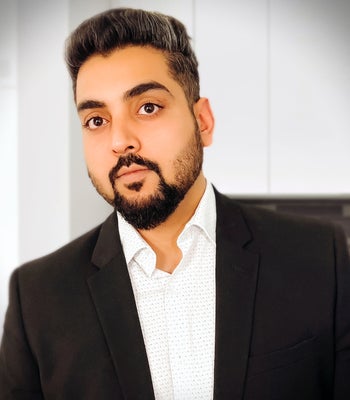 Portrait of Heman Pervaiz, Realtor - VA .