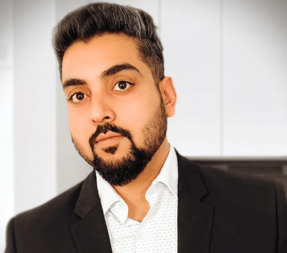 Heman Pervaiz Headshot